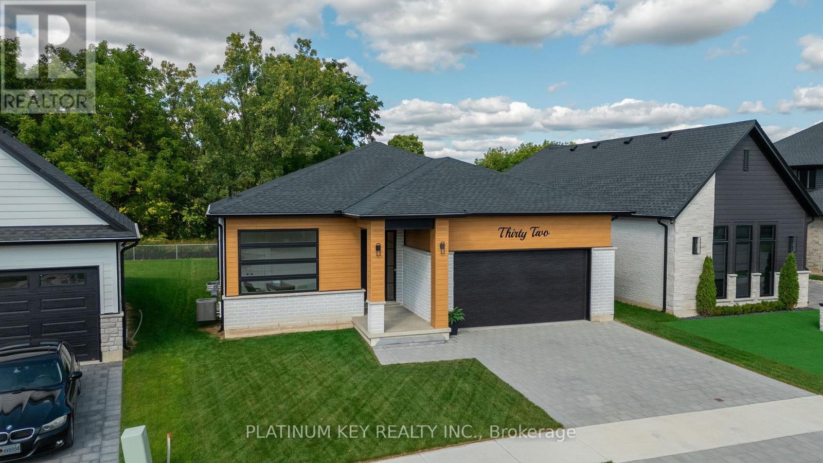 32 Briscoe Crescent, Strathroy-Caradoc, Ontario  N7G 4E2 - Photo 48 - X12412600