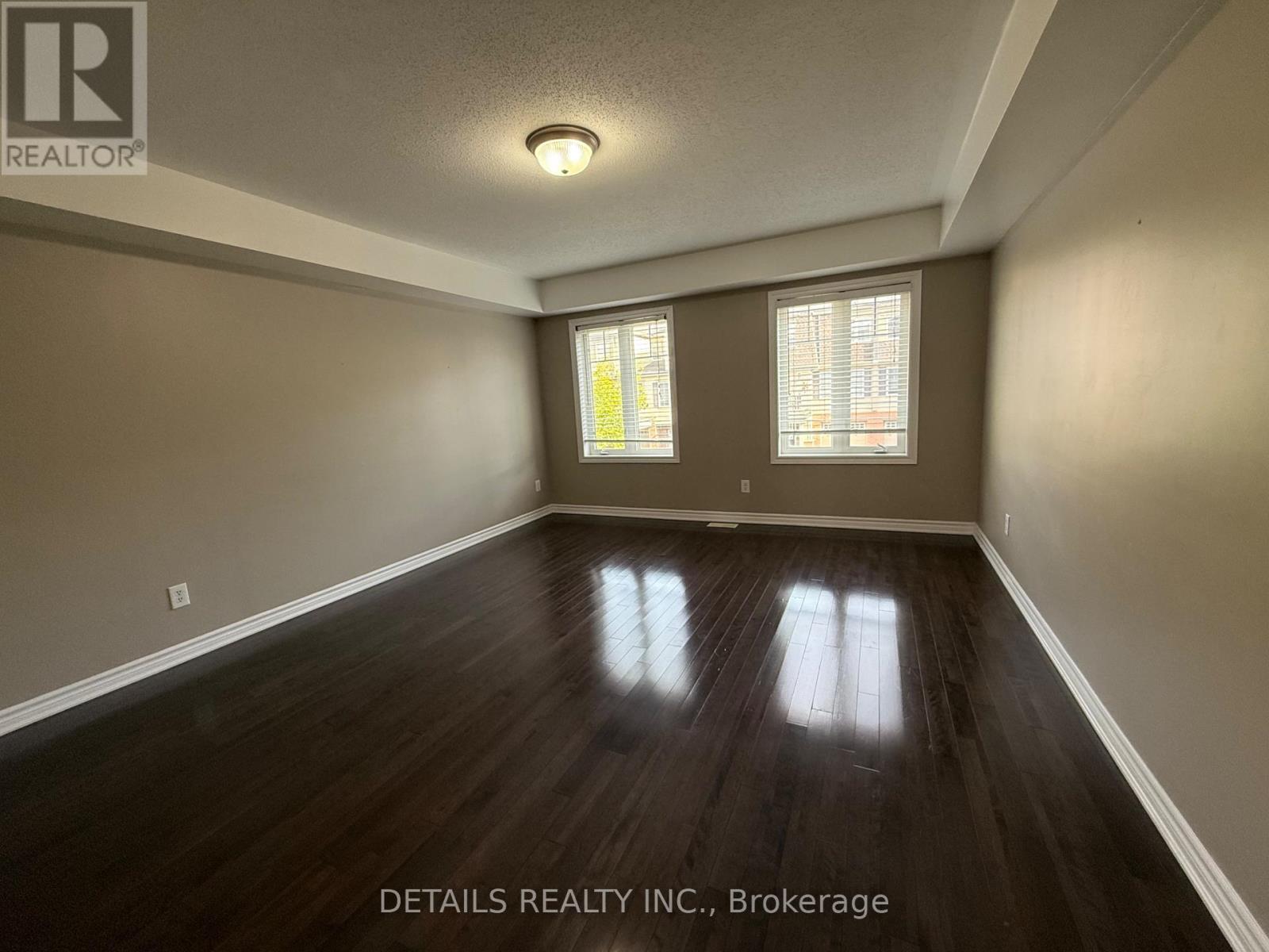 2065 Madrid Avenue, Ottawa, Ontario  K2J 0K4 - Photo 14 - X12412629