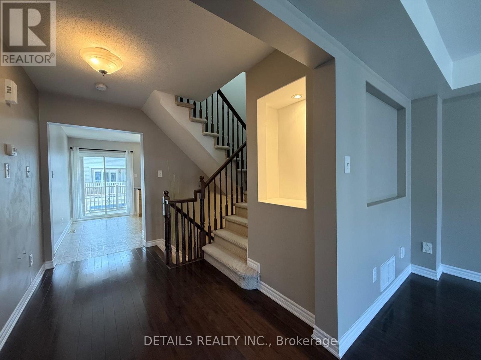 2065 Madrid Avenue, Ottawa, Ontario  K2J 0K4 - Photo 15 - X12412629