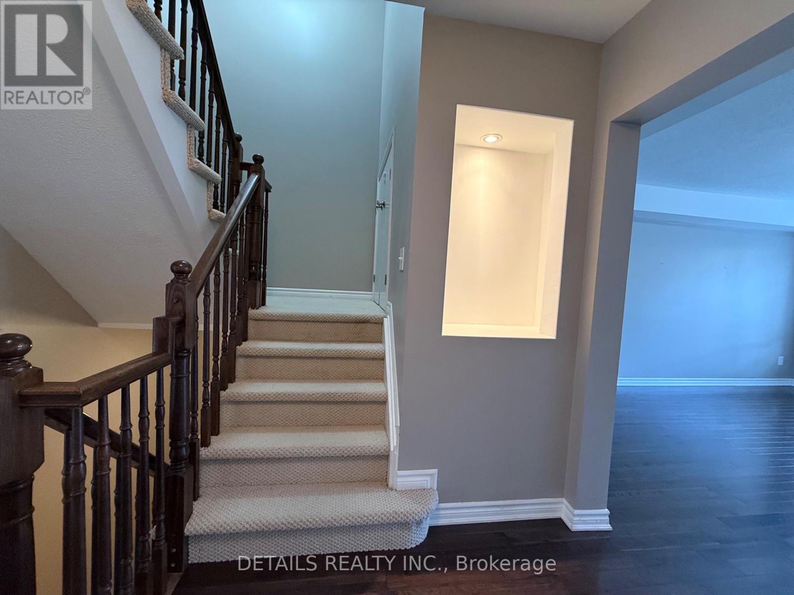 2065 Madrid Avenue, Ottawa, Ontario  K2J 0K4 - Photo 16 - X12412629