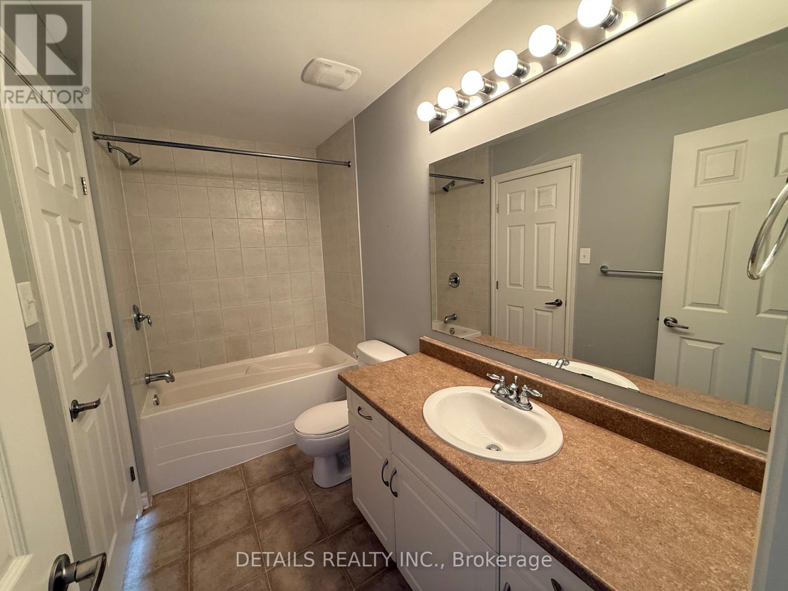 2065 Madrid Avenue, Ottawa, Ontario  K2J 0K4 - Photo 17 - X12412629