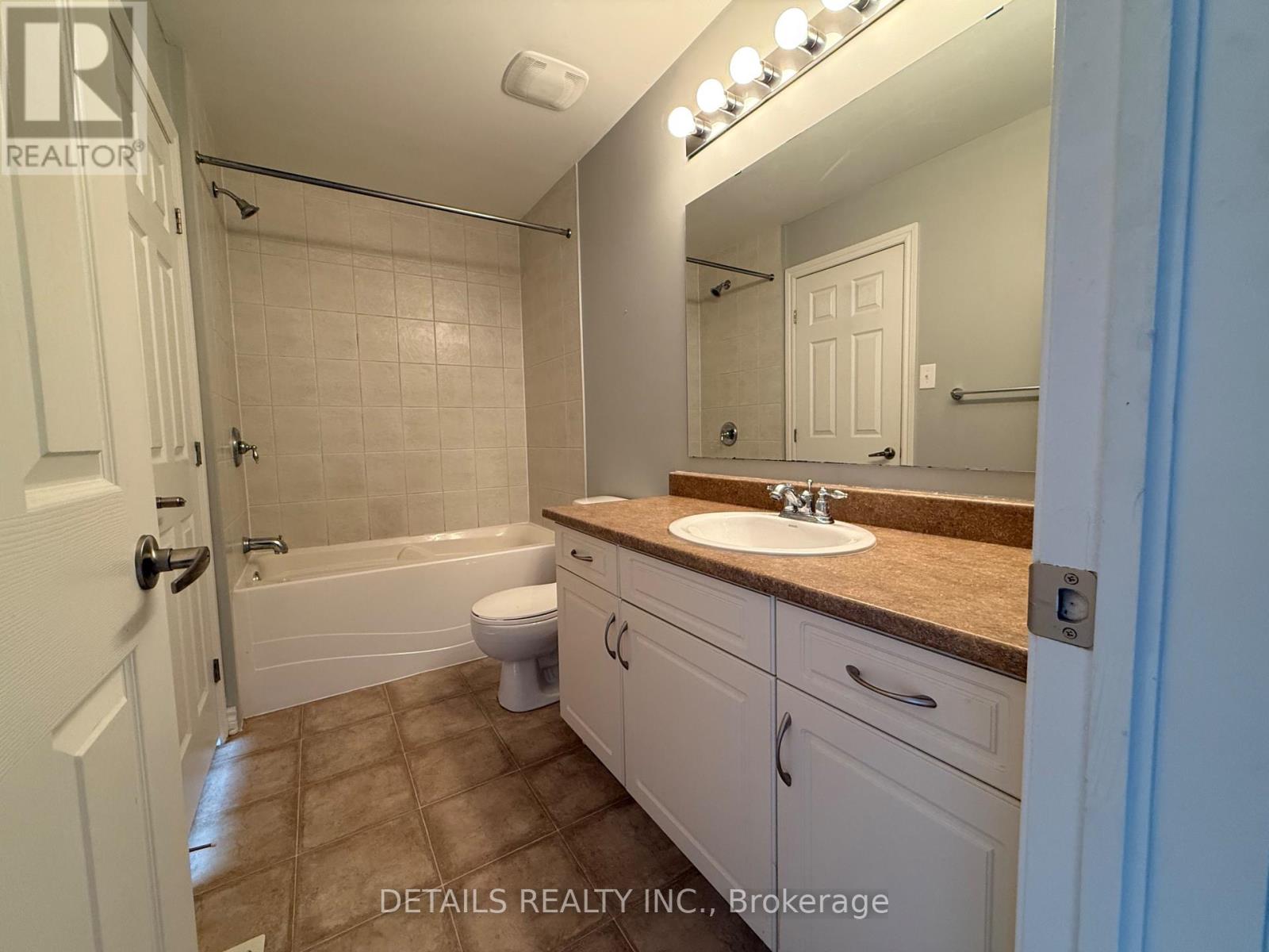 2065 Madrid Avenue, Ottawa, Ontario  K2J 0K4 - Photo 19 - X12412629
