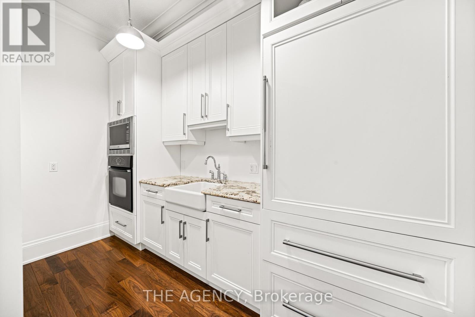 1577 Gloucester Road, London North, Ontario  N6G 2S5 - Photo 13 - X12250707