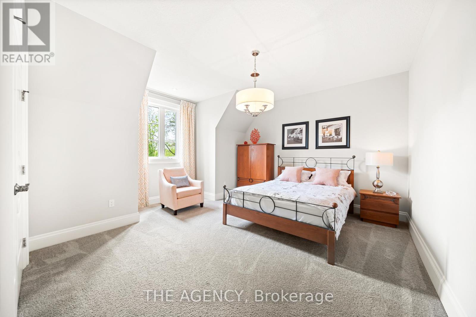 1577 Gloucester Road, London North, Ontario  N6G 2S5 - Photo 23 - X12250707