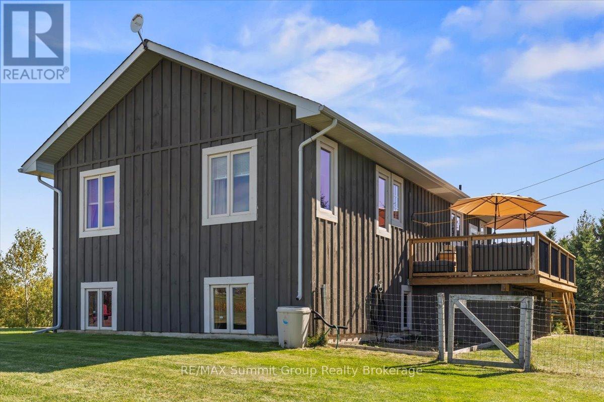 682449 260 Side Road, Melancthon, Ontario  L9V 2N1 - Photo 27 - X12412527