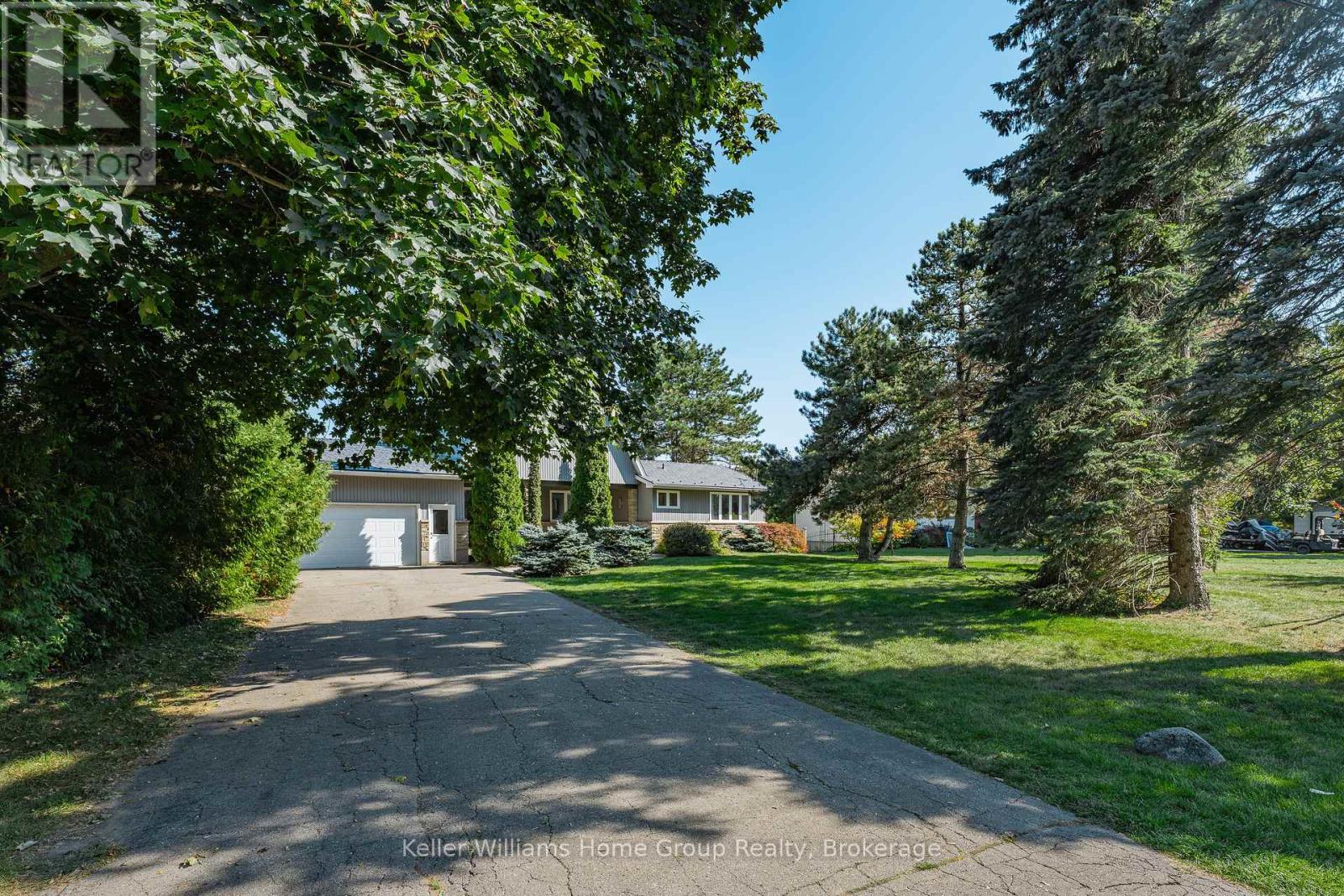 137 Rennie Boulevard, Centre Wellington, Ontario  N1M 2W4 - Photo 3 - X12412569