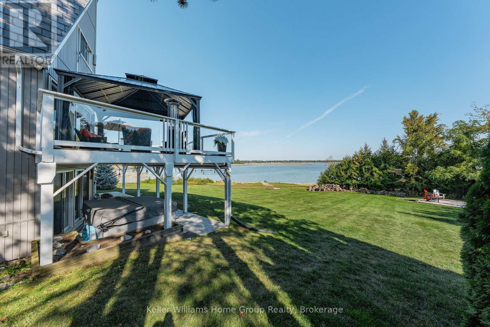 137 Rennie Boulevard, Centre Wellington, Ontario  N1M 2W4 - Photo 34 - X12412569