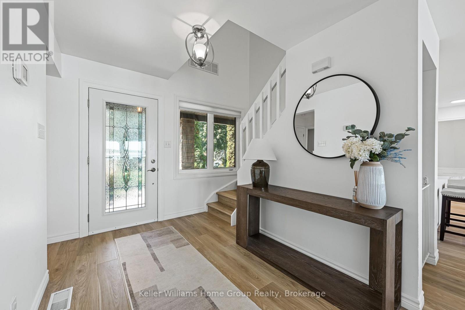 137 Rennie Boulevard, Centre Wellington, Ontario  N1M 2W4 - Photo 8 - X12412569