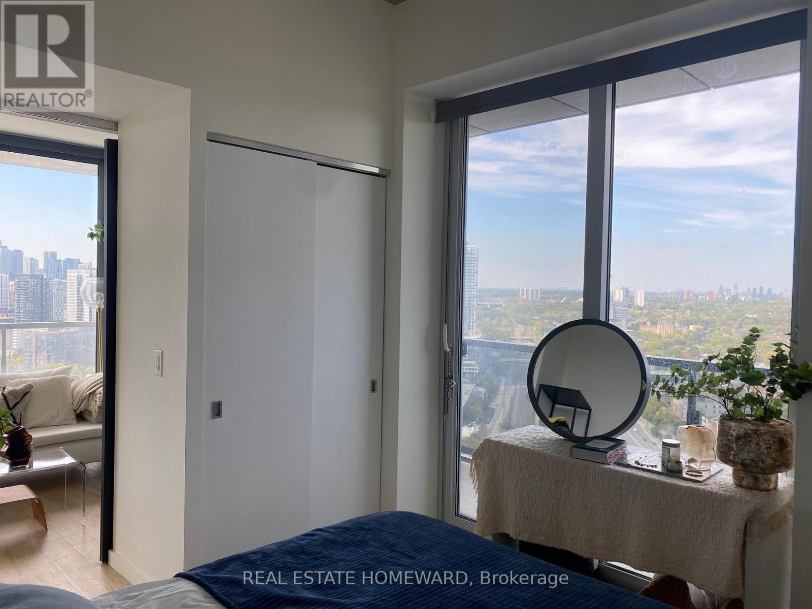 2804 - 170 Bayview Avenue, Toronto, Ontario  M5A 0M4 - Photo 11 - C12412379