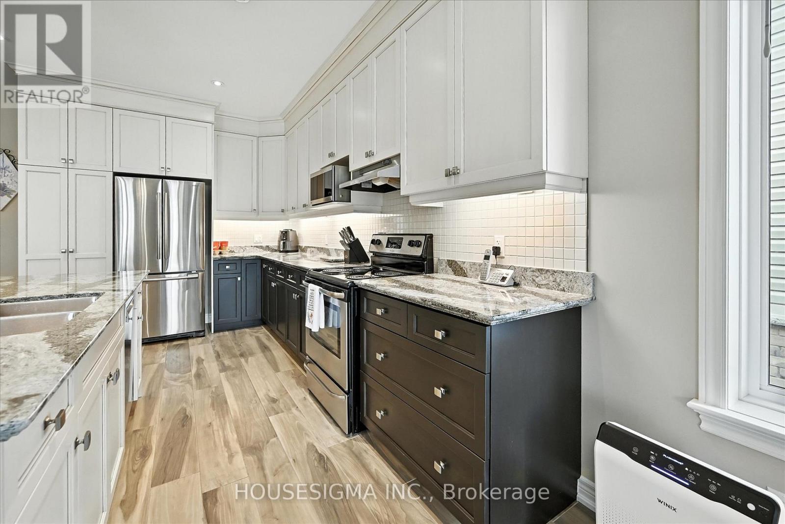 104 Anastasia Boulevard, West Lincoln, Ontario  L0R 2A0 - Photo 10 - X12412278