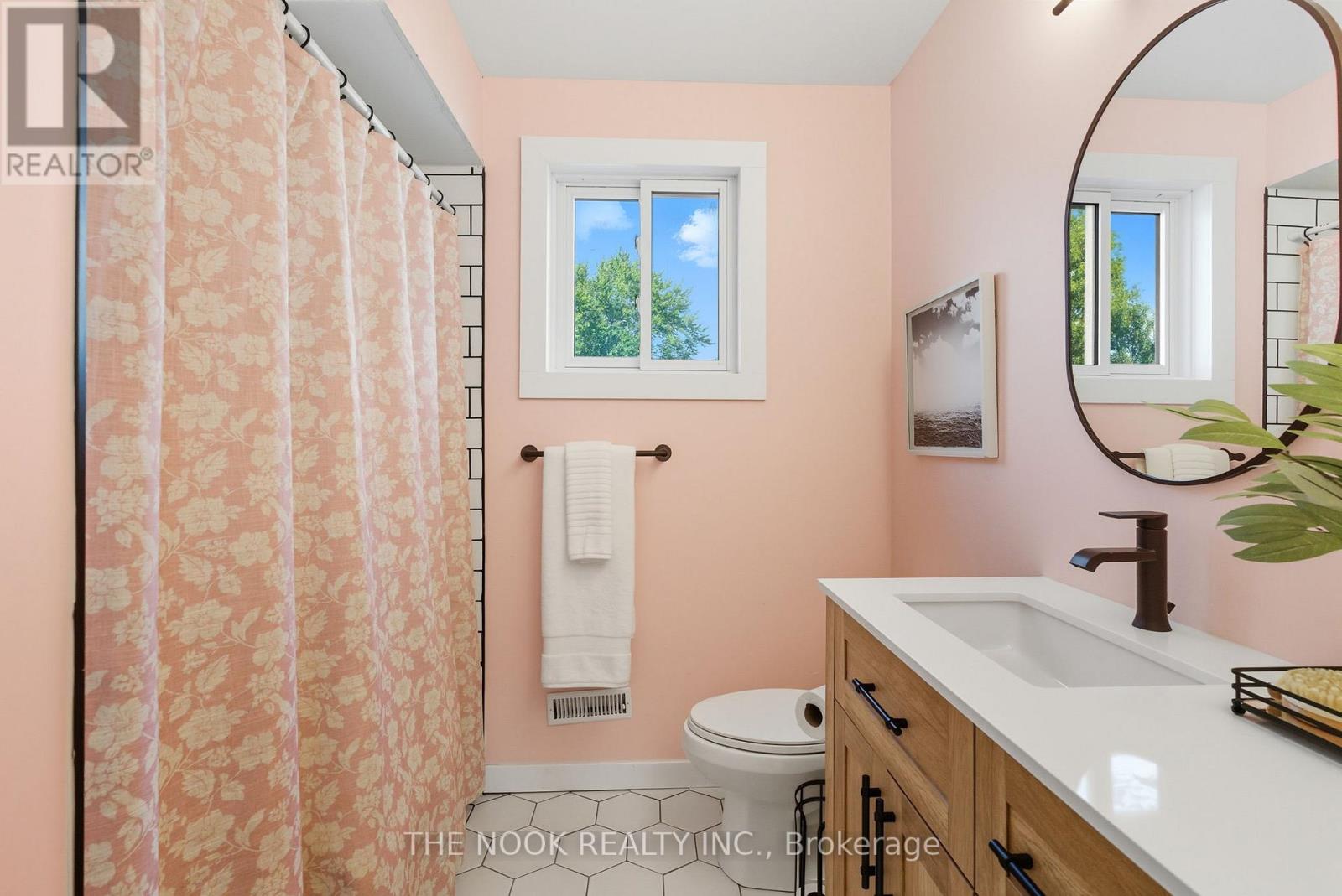 55 Rosalynne Avenue, Clarington, Ontario  L1C 3X7 - Photo 31 - E12412648