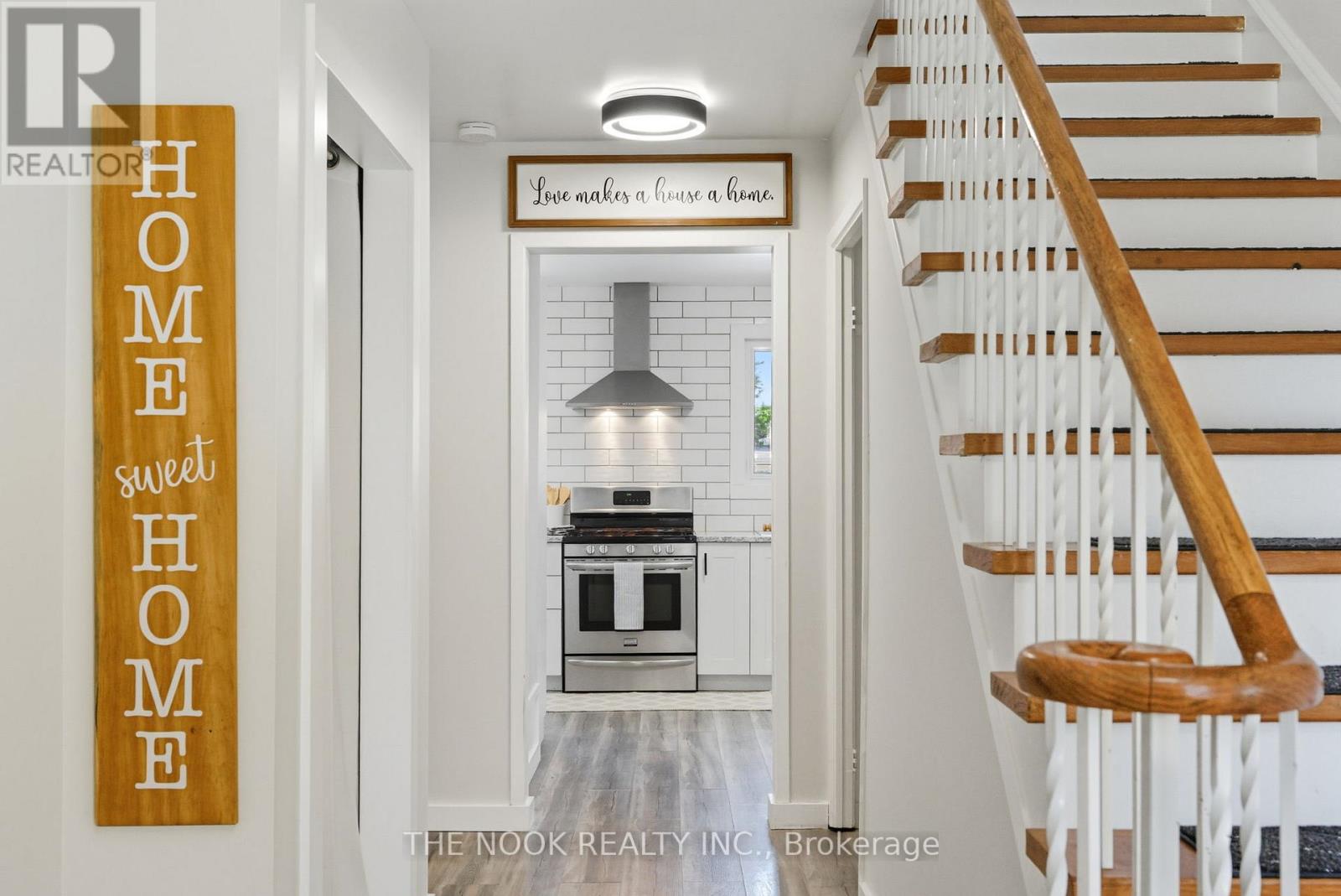 55 Rosalynne Avenue, Clarington, Ontario  L1C 3X7 - Photo 6 - E12412648