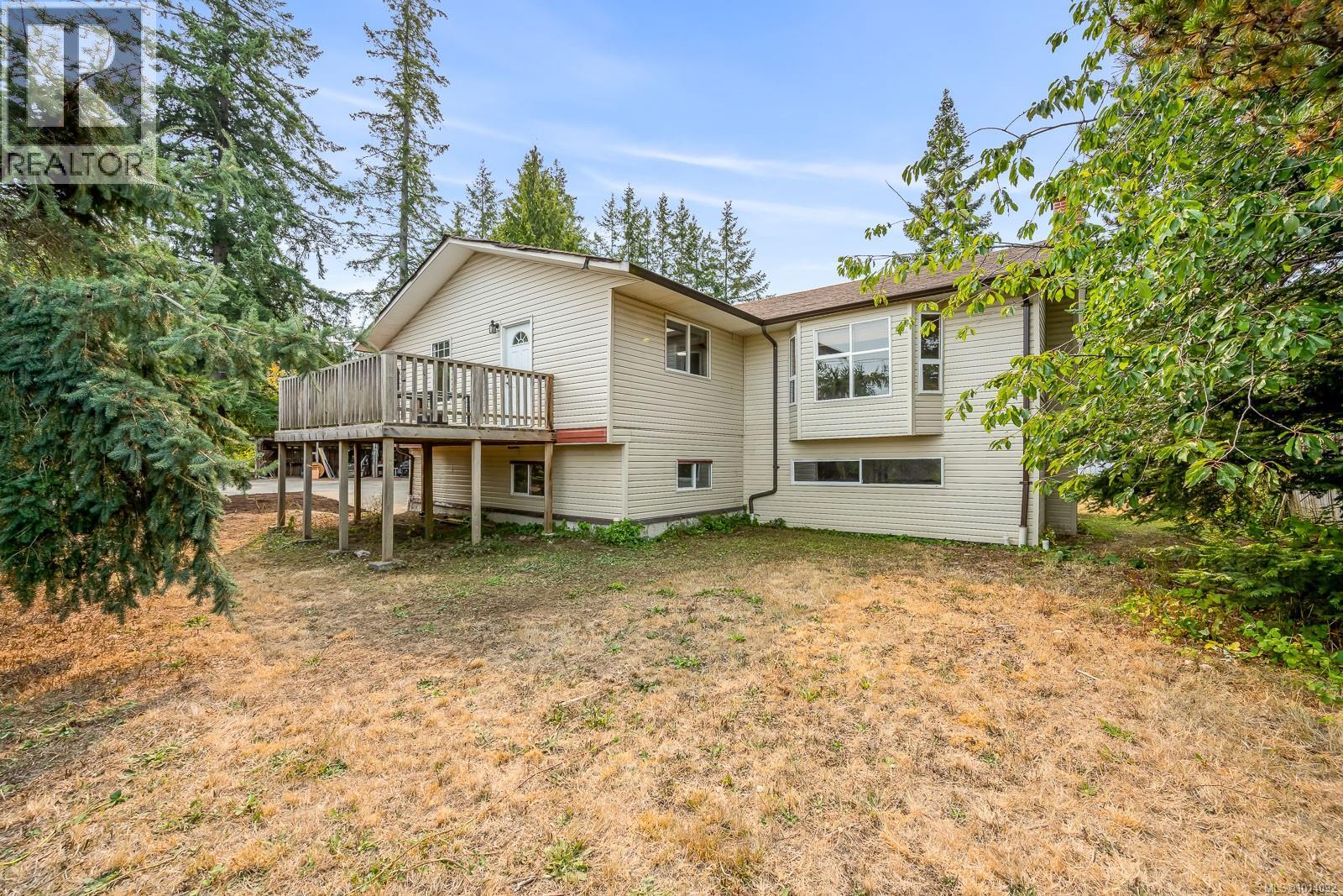 5303 Island Hwy S, Union Bay, British Columbia