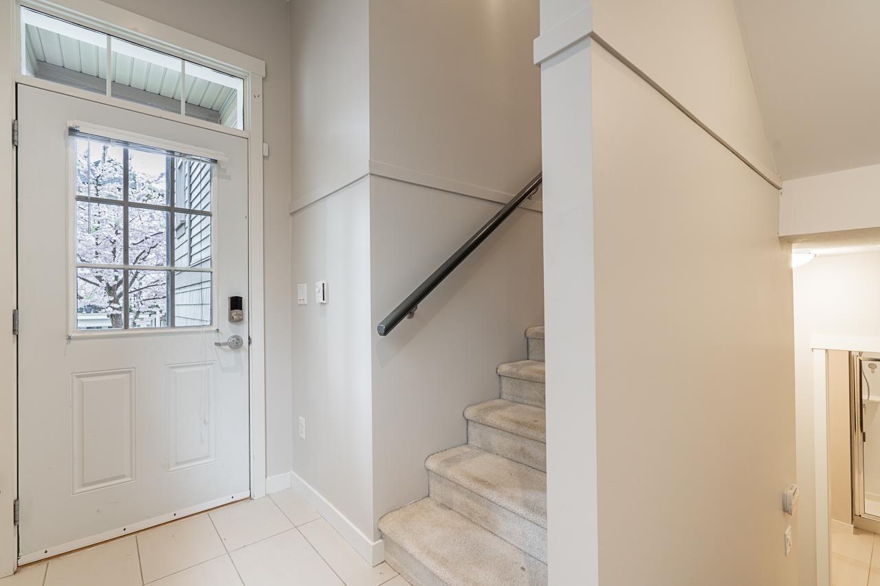 22 10595 Delsom Crescent, Delta, British Columbia  V4C 0C2 - Photo 3 - R3049309