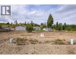 465 CLARY Road, barriere, British Columbia