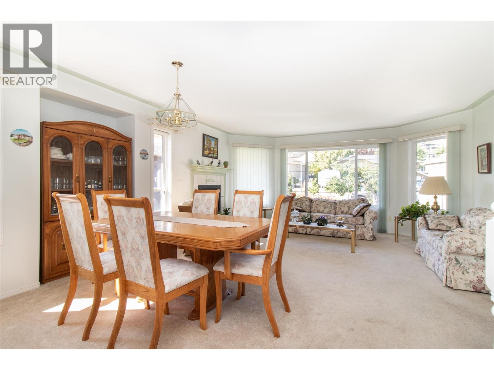 1581 Large Avenue, Kelowna, British Columbia  V1P 1N4 - Photo 4 - 10363234