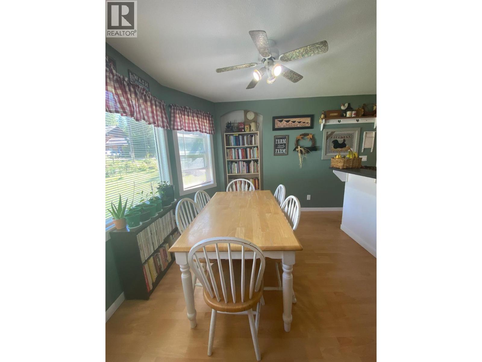 1118 Harold Street, Slocan, British Columbia  V0G 2C0 - Photo 15 - 10363392