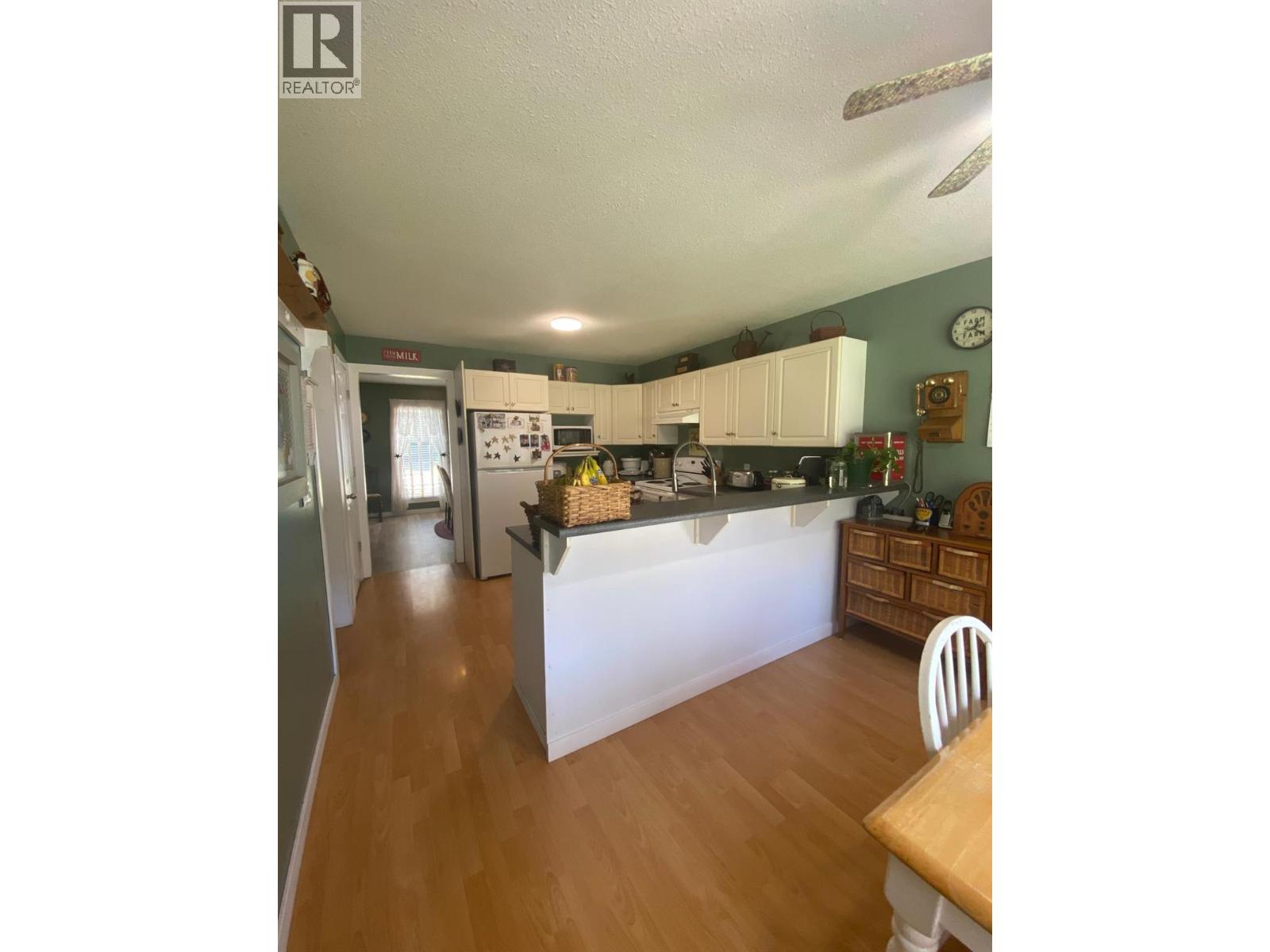 1118 Harold Street, Slocan, British Columbia  V0G 2C0 - Photo 13 - 10363392