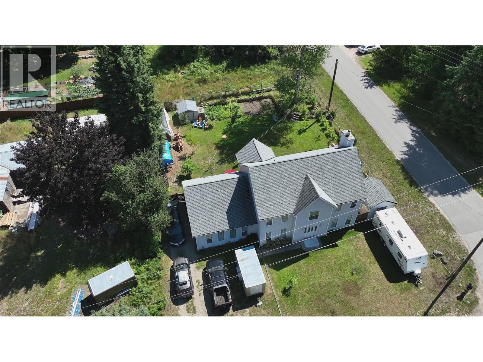 1118 Harold Street, Slocan, British Columbia  V0G 2C0 - Photo 49 - 10363392