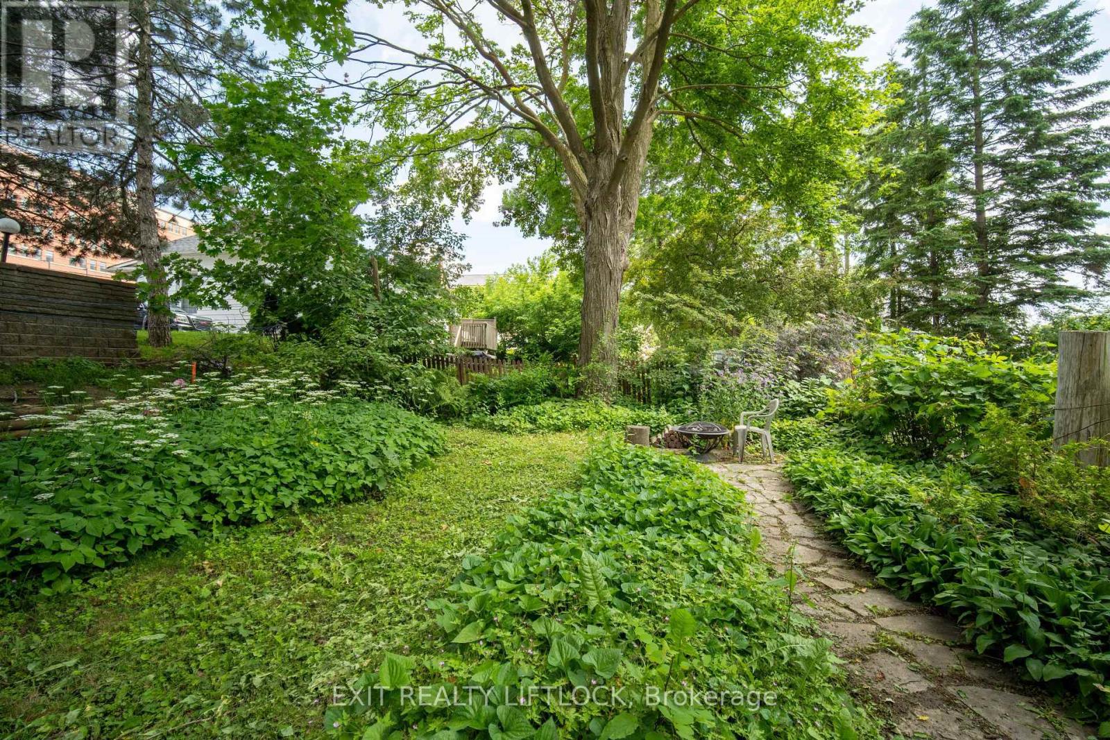 141 Hunter Street E, Peterborough, Ontario  K9H 1G7 - Photo 28 - X12412513