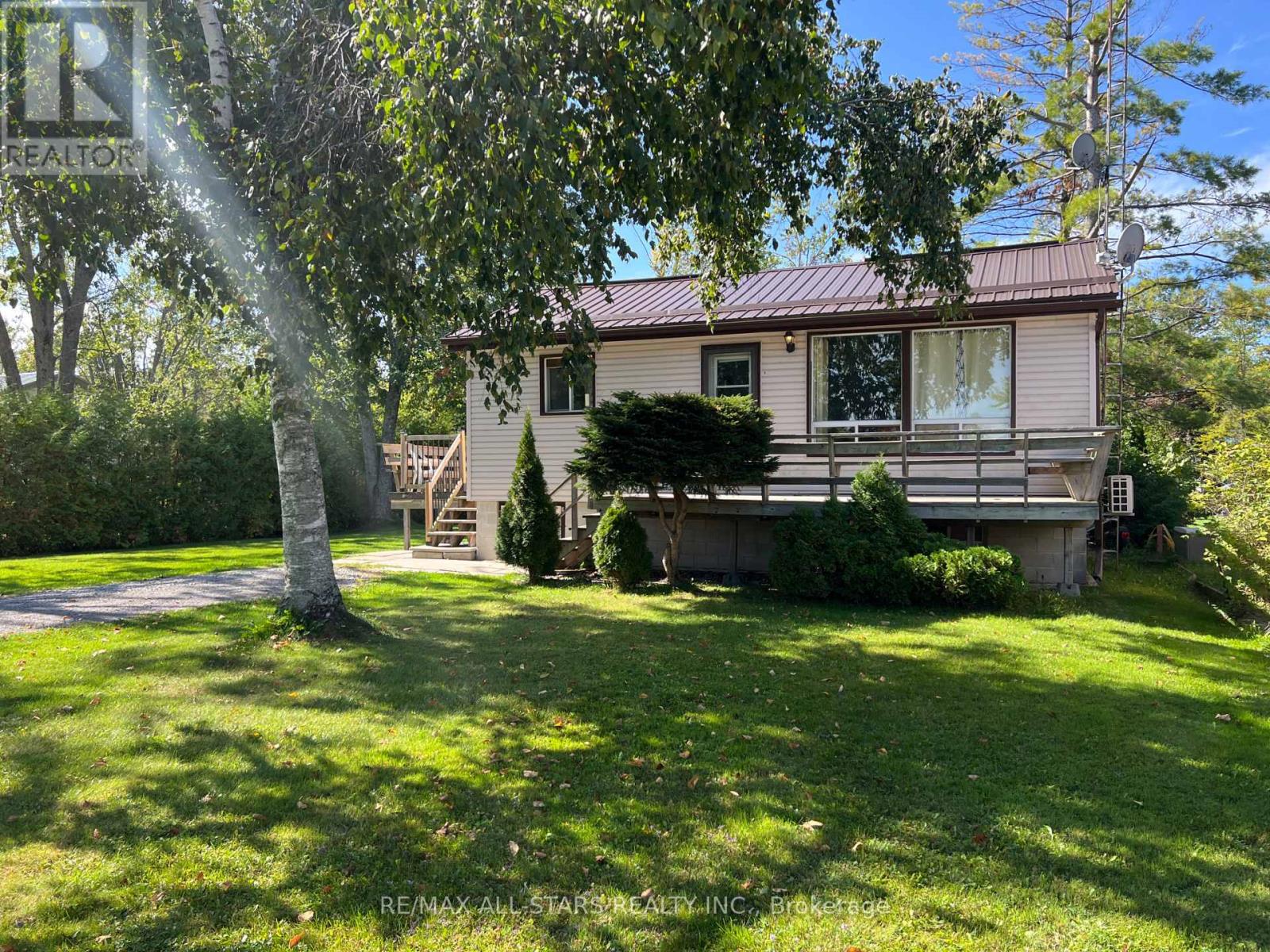 9 Sackitt Road, Kawartha Lakes, Ontario  K0M 1N0 - Photo 1 - X12412599