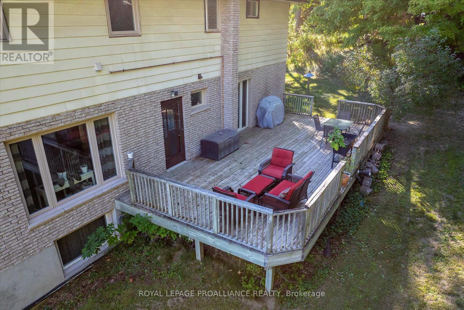 9 Leanne Avenue, Otonabee-South Monaghan, Ontario  K9J 6X8 - Photo 18 - X12412631