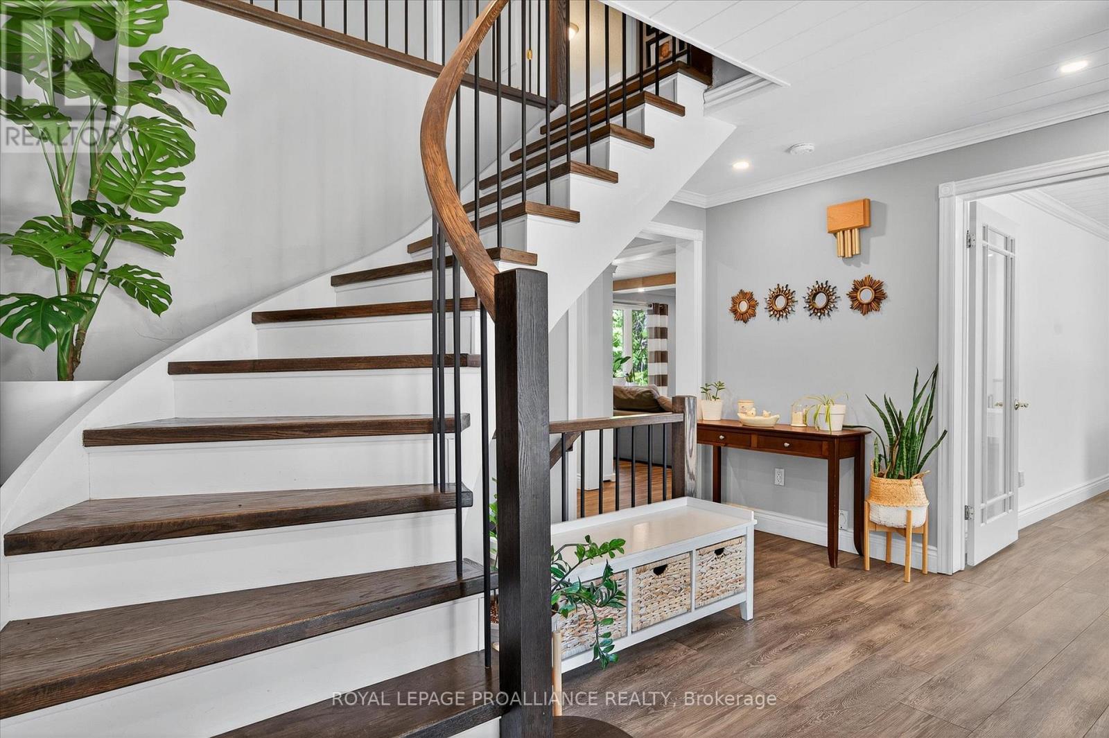 9 Leanne Avenue, Otonabee-South Monaghan, Ontario  K9J 6X8 - Photo 24 - X12412631