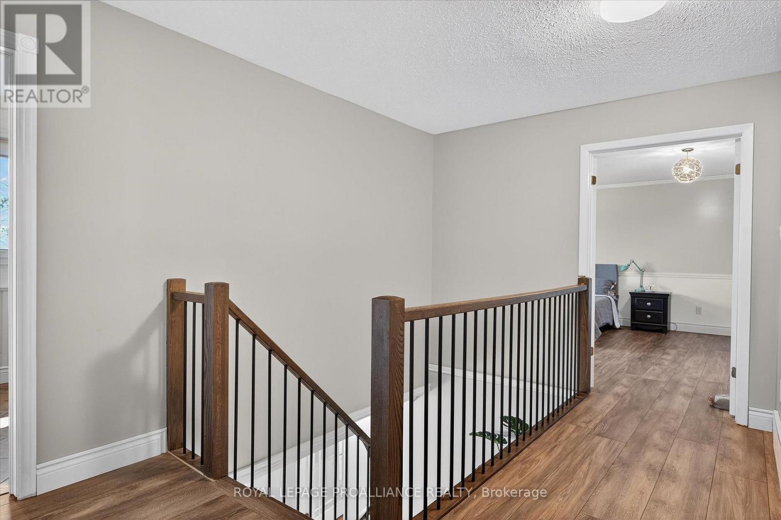 9 Leanne Avenue, Otonabee-South Monaghan, Ontario  K9J 6X8 - Photo 25 - X12412631