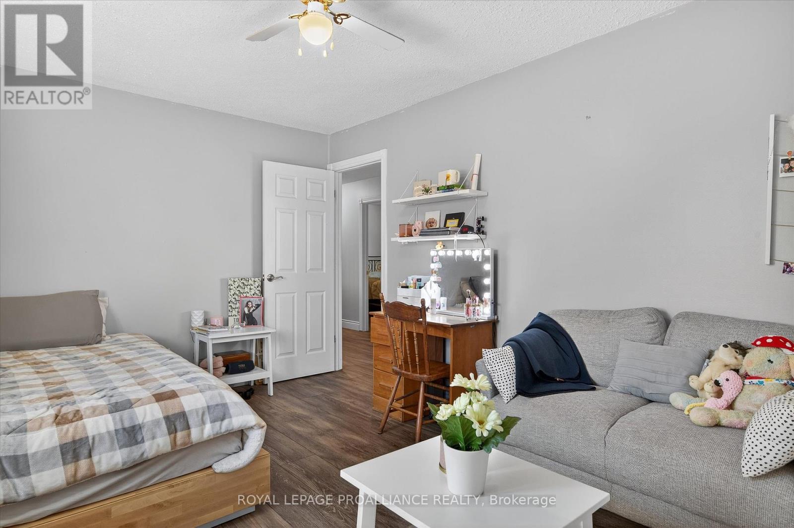 9 Leanne Avenue, Otonabee-South Monaghan, Ontario  K9J 6X8 - Photo 30 - X12412631