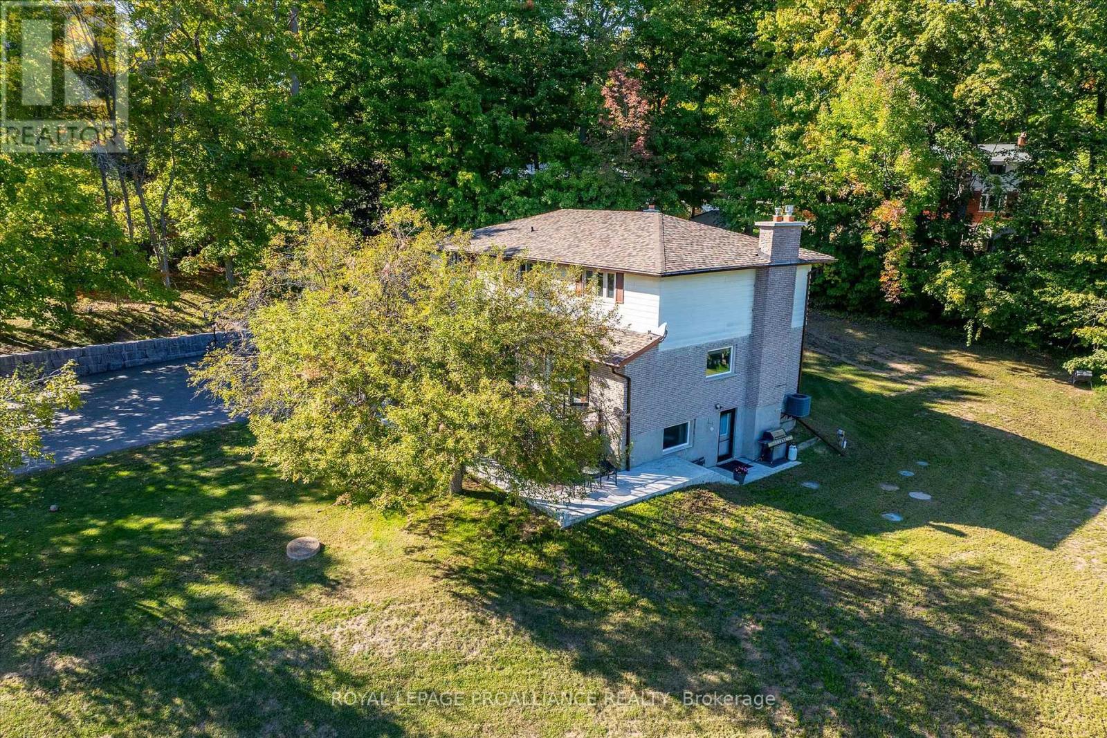 9 Leanne Avenue, Otonabee-South Monaghan, Ontario  K9J 6X8 - Photo 46 - X12412631