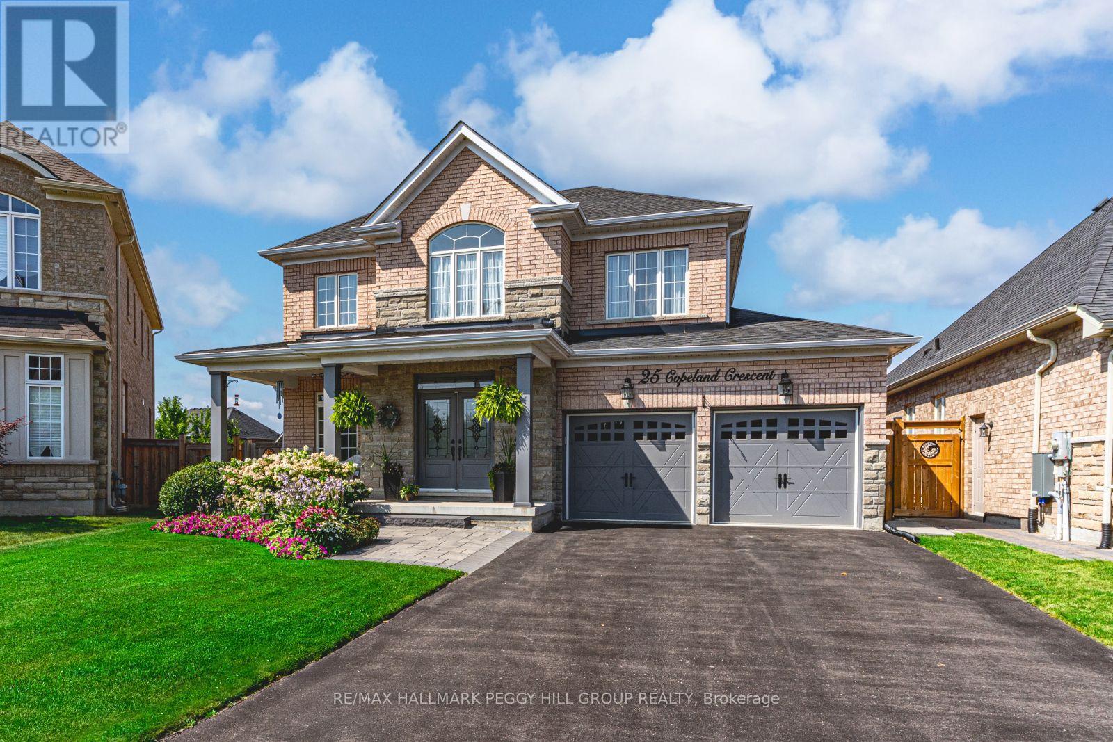 25 Copeland Crescent, Innisfil, Ontario  L0L 1L0 - Photo 1 - N12412426