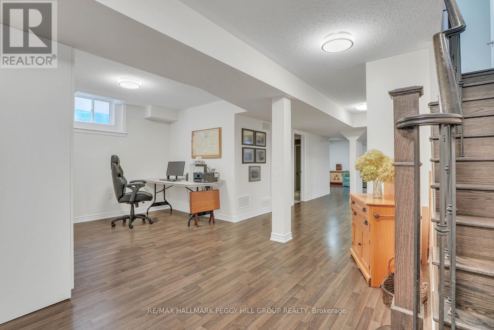 25 Copeland Crescent, Innisfil, Ontario  L0L 1L0 - Photo 18 - N12412426