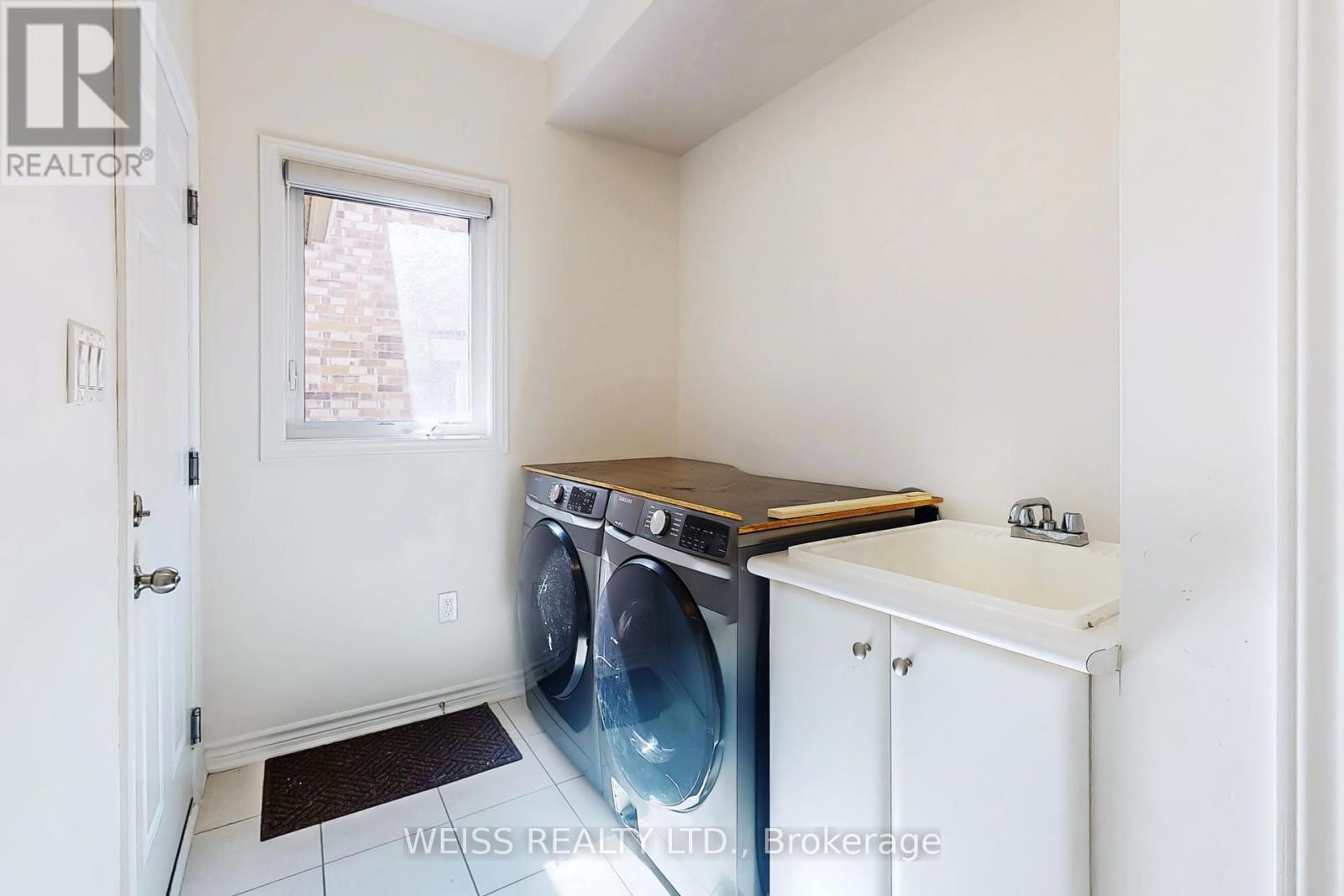 42 Terry Clayton Avenue, Brock, Ontario  L0K 1A0 - Photo 18 - N12412437
