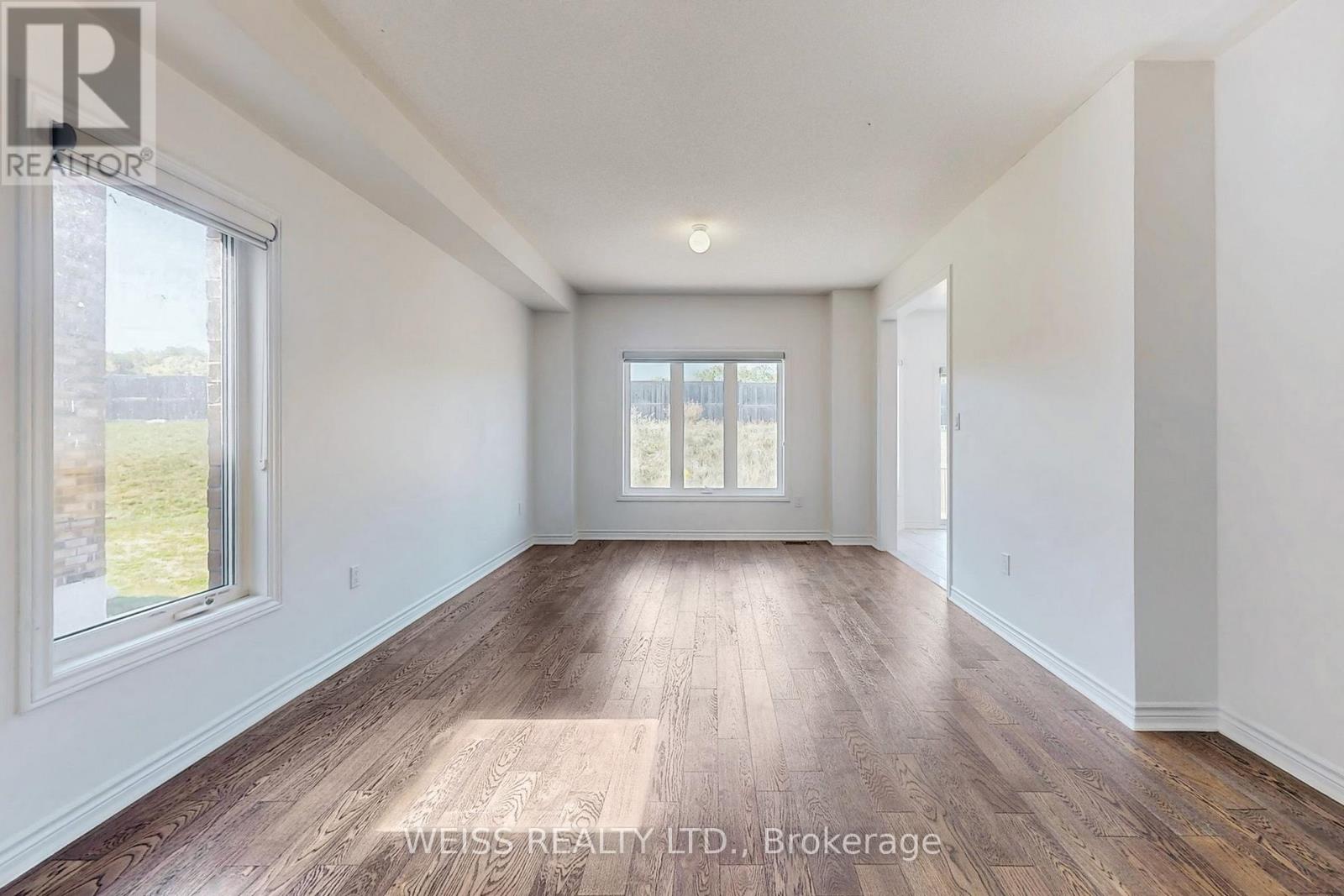 42 Terry Clayton Avenue, Brock, Ontario  L0K 1A0 - Photo 4 - N12412437