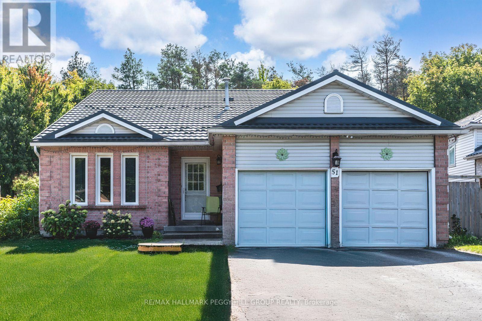 51 Nottawasaga Drive, Essa, Ontario  L0M 1B0 - Photo 1 - N12412447