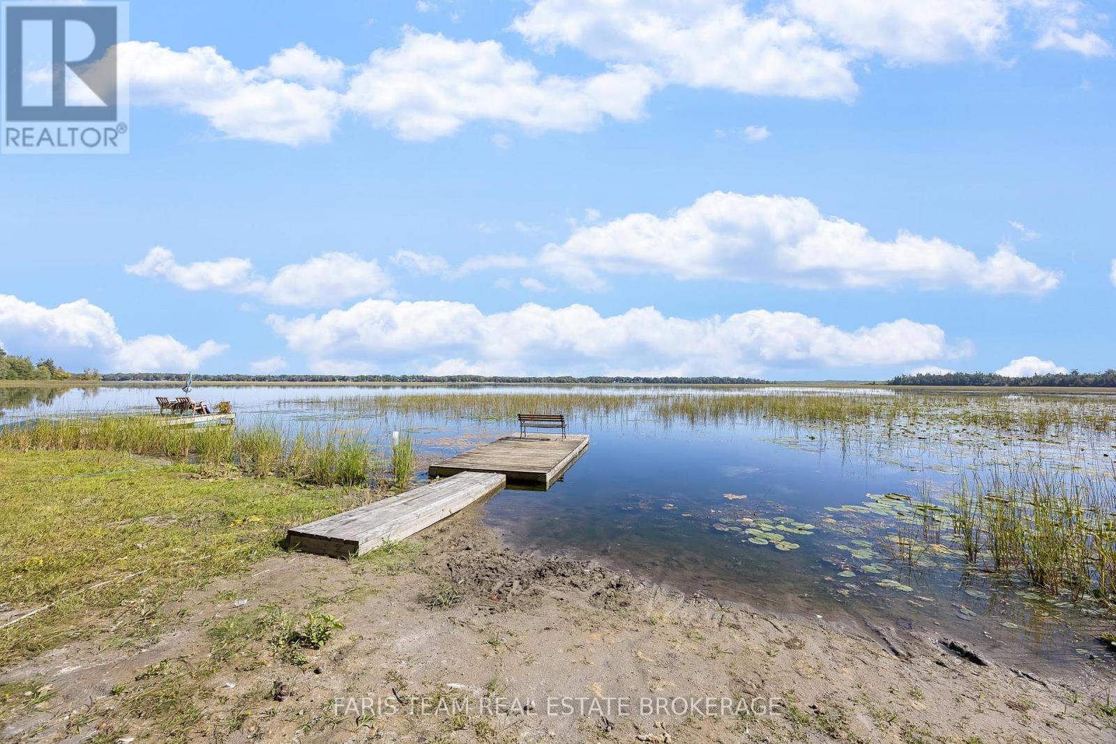 1313 Carol Ann Avenue, Ramara, Ontario  L0K 1B0 - Photo 26 - S12412424