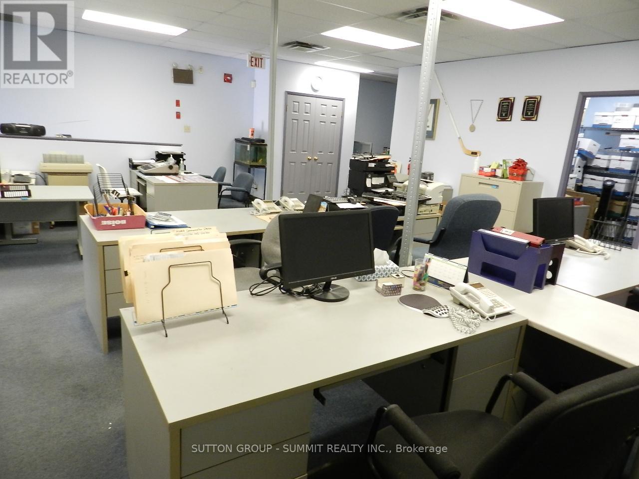 211 - 2601 Matheson Boulevard E, Mississauga, Ontario  L4W 5A8 - Photo 7 - W12411303