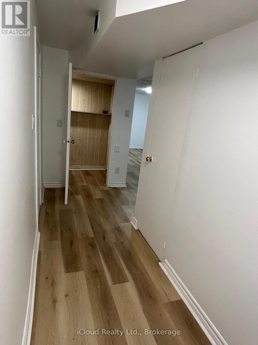 Bsmt - 2725 Romark Mews, Mississauga, Ontario  L5L 2Z4 - Photo 6 - W12411671