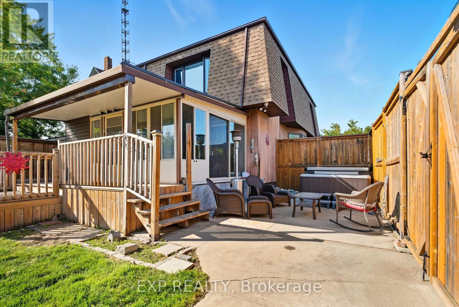 5904 Prospect Street, Niagara Falls, Ontario  L2G 1G8 - Photo 32 - X12399943
