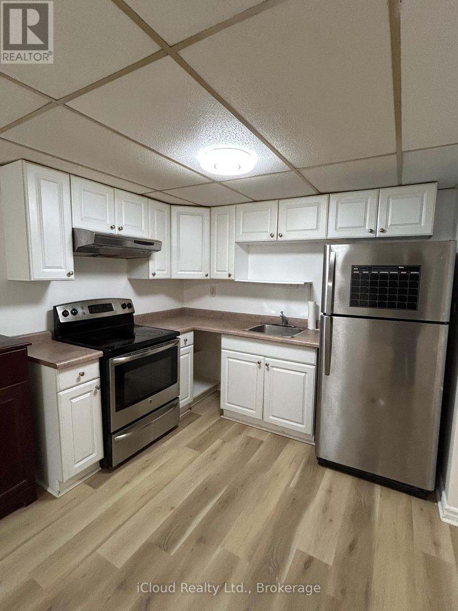 Bsmt - 2725 Romark Mews, Mississauga, Ontario  L5L 2Z4 - Photo 9 - W12411671