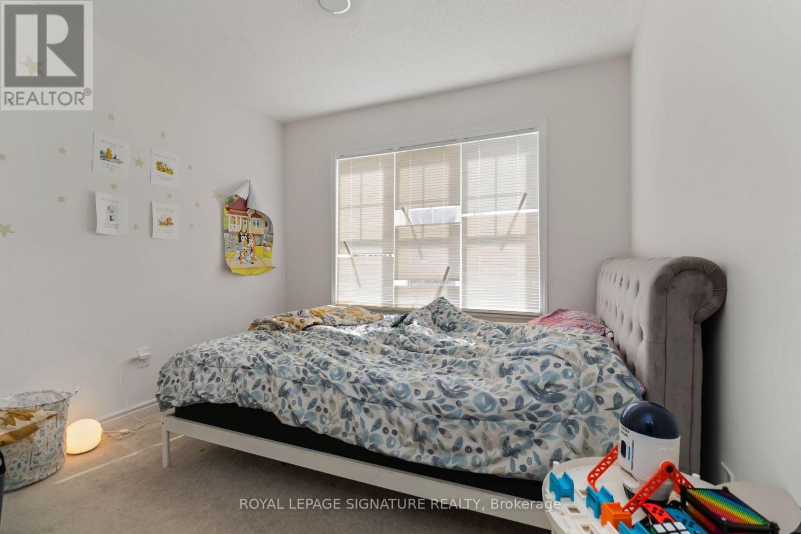 56 Frost Court, Milton, Ontario  L9E 1G2 - Photo 17 - W12412381