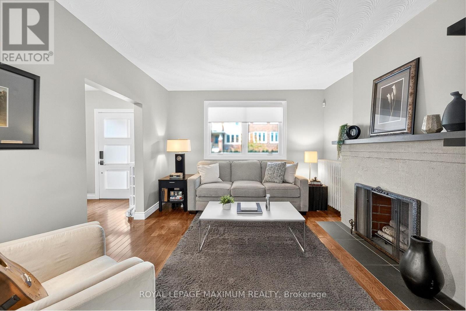 65 Parkdale Road, Toronto, Ontario  M6R 1E3 - Photo 10 - W12412445