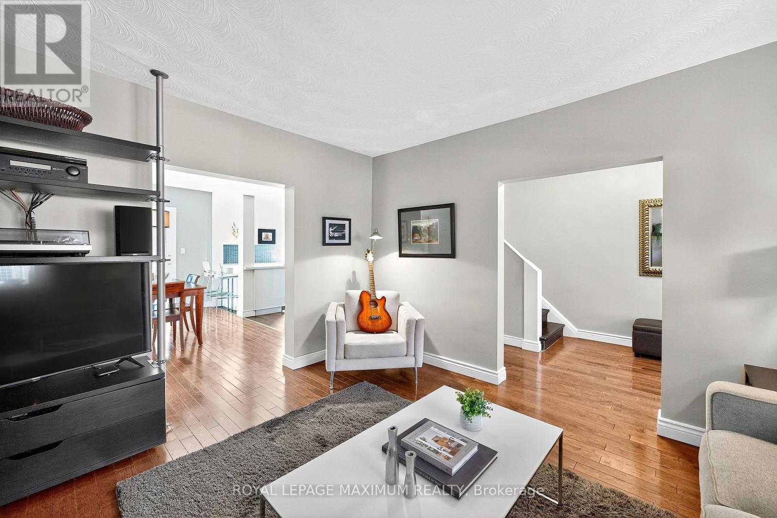 65 Parkdale Road, Toronto, Ontario  M6R 1E3 - Photo 12 - W12412445