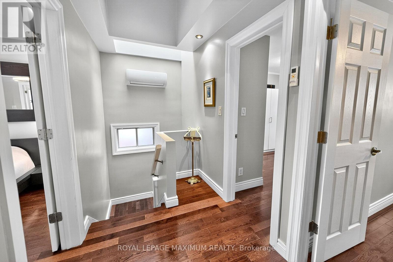 65 Parkdale Road, Toronto, Ontario  M6R 1E3 - Photo 23 - W12412445