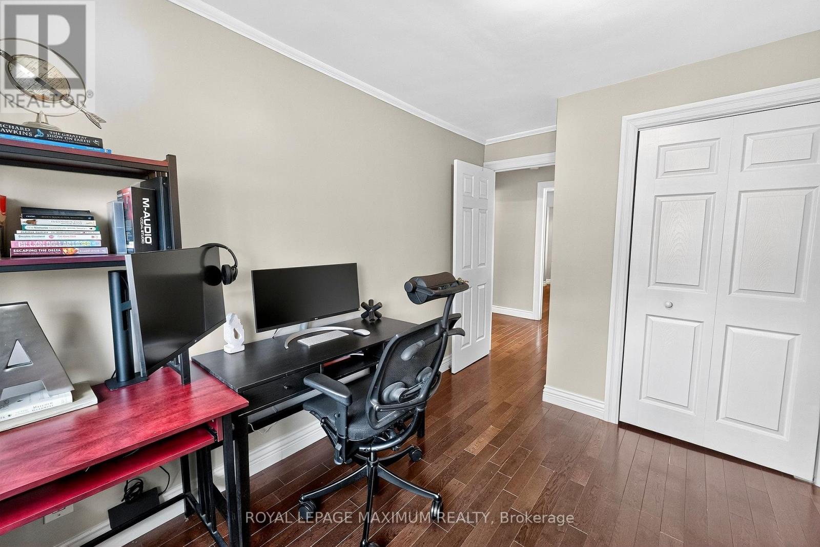 65 Parkdale Road, Toronto, Ontario  M6R 1E3 - Photo 31 - W12412445