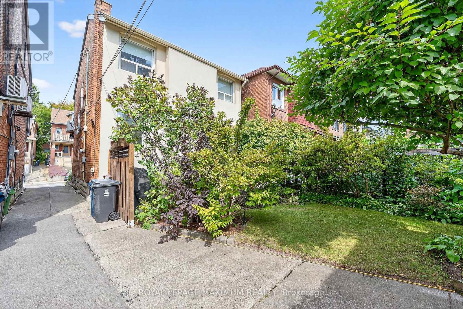 65 Parkdale Road, Toronto, Ontario  M6R 1E3 - Photo 45 - W12412445