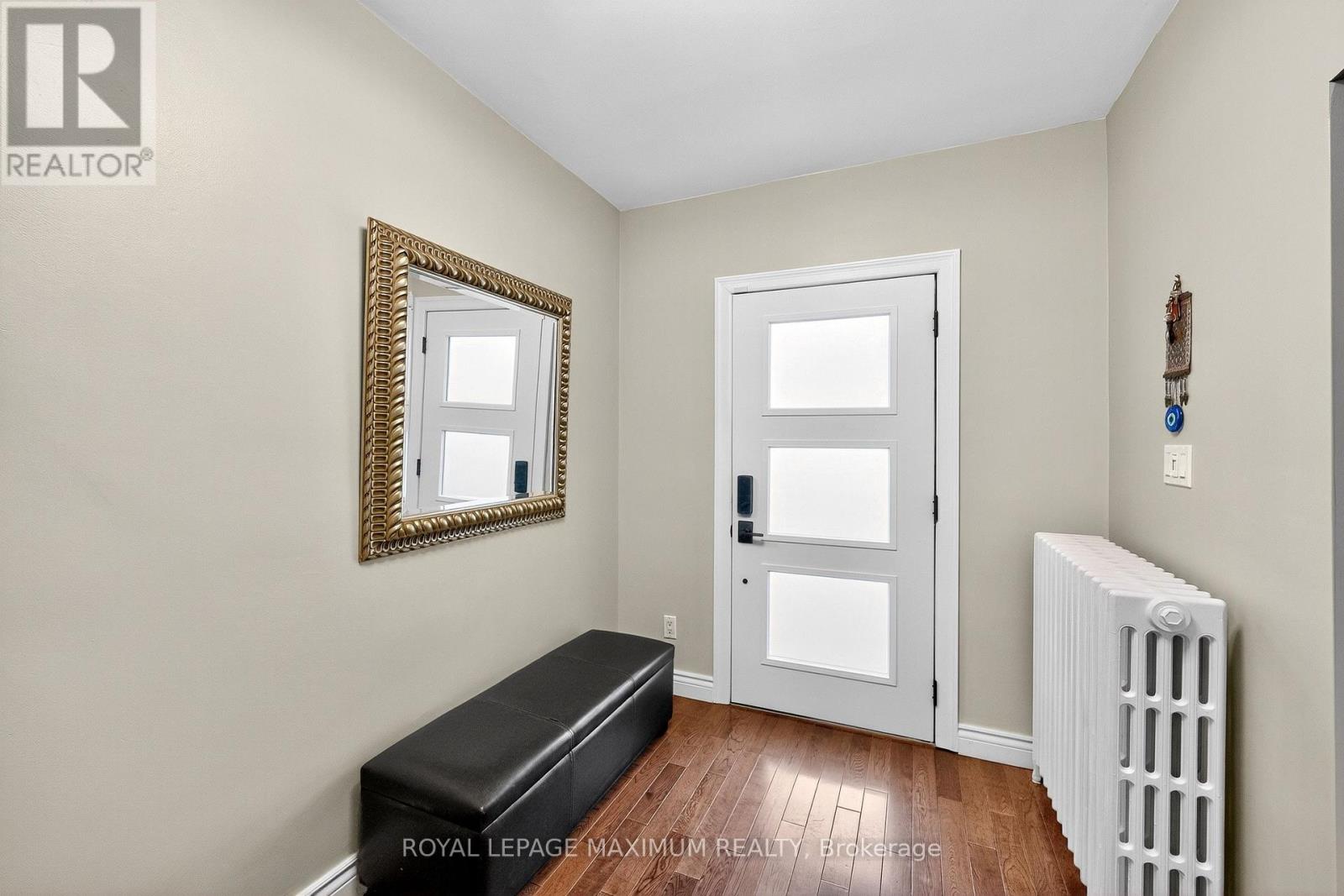 65 Parkdale Road, Toronto, Ontario  M6R 1E3 - Photo 7 - W12412445