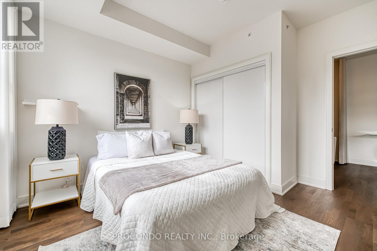 350 - 1575 Lakeshore Road W, Mississauga, Ontario  L5J 0B1 - Photo 11 - W12412452
