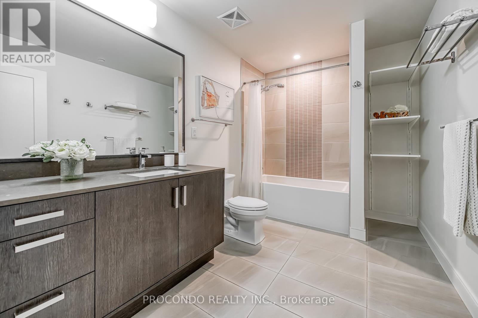350 - 1575 Lakeshore Road W, Mississauga, Ontario  L5J 0B1 - Photo 33 - W12412452