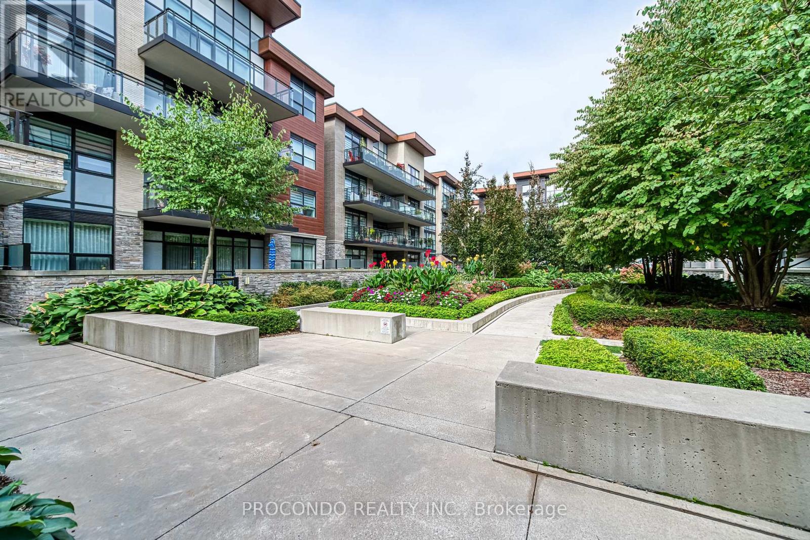 350 - 1575 Lakeshore Road W, Mississauga, Ontario  L5J 0B1 - Photo 5 - W12412452